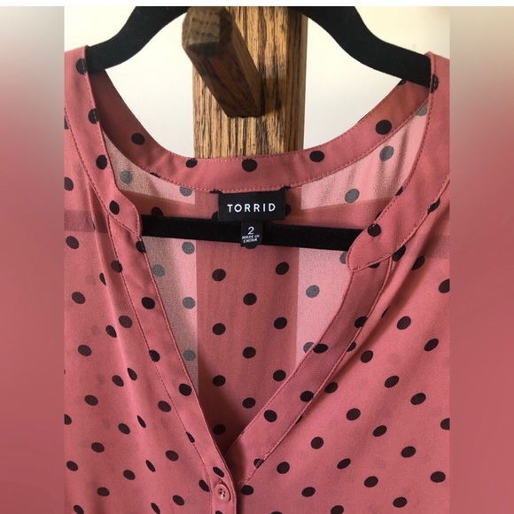 TORRID high-low chiffon bundle - Picture 2 of 7